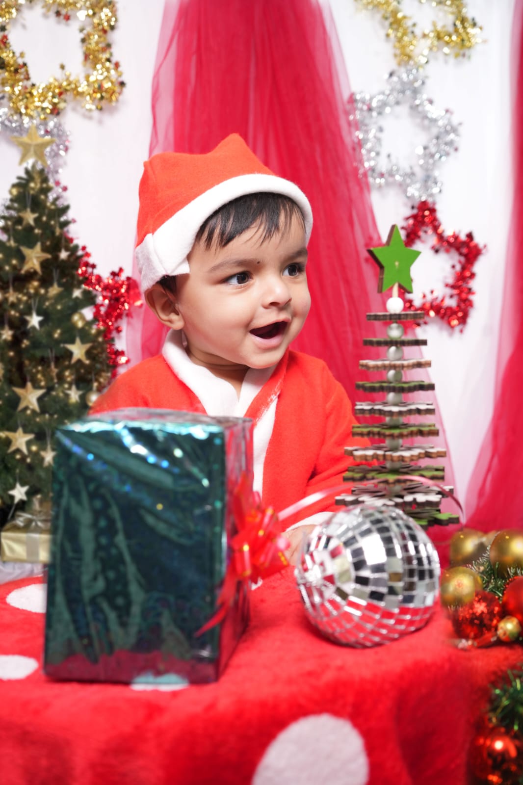 Christmas Newborn And Toddler 